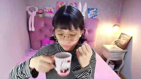 Charlotte online show from February 1, 7:12 pm