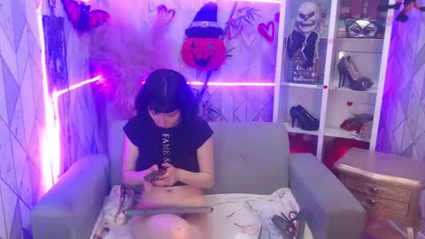 Charlotte online show from October 20, 6:11 pm