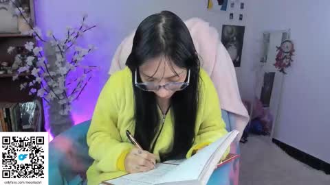 MOON  online show from November 16, 4:03 am