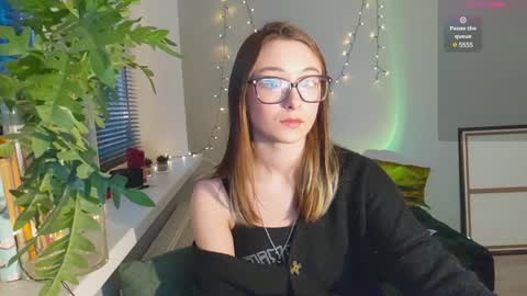 Dana online show from December 23, 2:28 pm