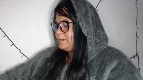 Moralito8a online show from April 15, 12:06 pm