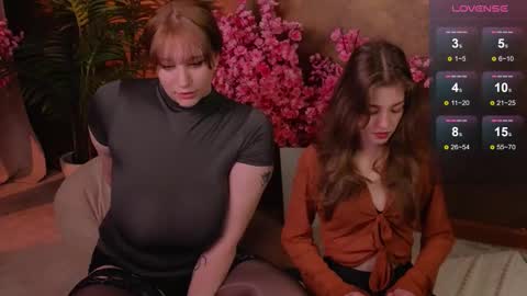 morvelyn online show from October 13, 9:17 pm