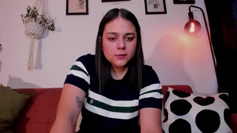 Laura online show from February 17, 10:53 pm