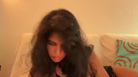 mriea_ online show from July 27, 4:53 am