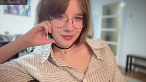 ms_christiana online show from November 19, 7:36 pm