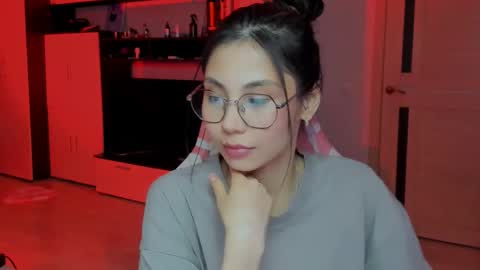 ms_emily_ online show from January 13, 1:22 am