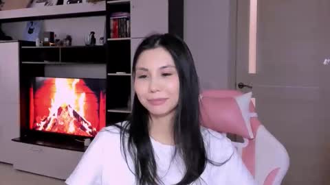 ms_emily_ online show from March 3, 11:27 am