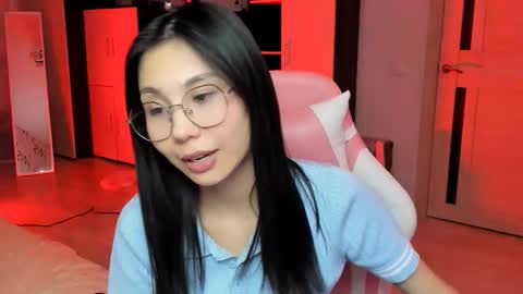 ms_emily_ online show from January 31, 9:57 pm