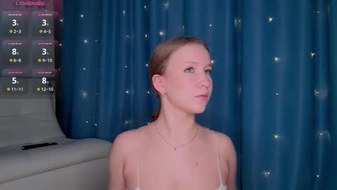 Eva 3 online show from September 30, 2:12 pm