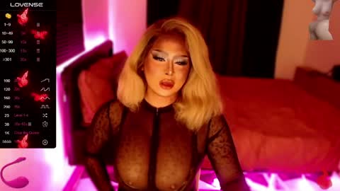 Samantha online show from April 21, 7:04 am