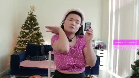 R o r i  SnapChat heyroriv2 wednesday - sunday Noon oclock mountain - 5pm mountain online show from February 19, 4:39 pm