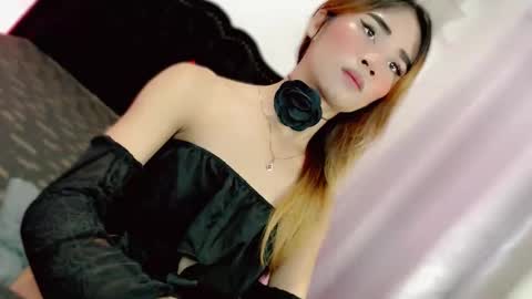 mscherry_ online show from January 16, 3:57 am