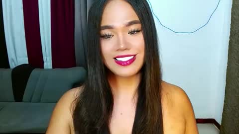 mss_jones online show from April 30, 5:29 pm