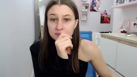 muriel_elvin online show from October 1, 10:20 am