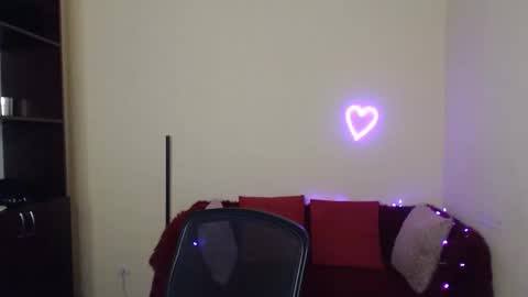 Jeneva online show from January 6, 6:33 pm