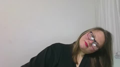 musechic_wild online show from February 10, 11:19 pm