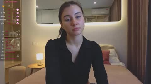 Im Marine online show from November 16, 4:29 pm