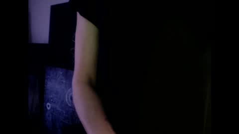 ghost mantis online show from June 11, 2:14 pm