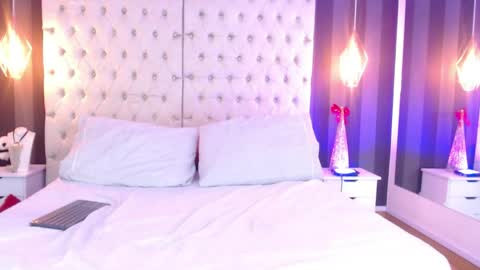    Mya   online show from April 9, 8:03 pm