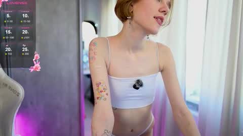 Lana online show from March 10, 7:45 am