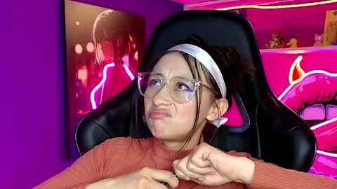 Milly Cute online show from April 12, 7:55 am