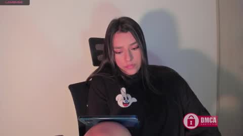 Bella online show from February 18, 2:49 am