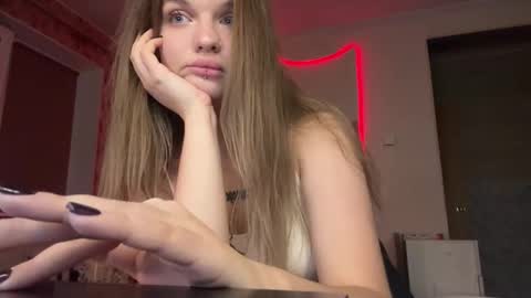 mysterious_wink online show from November 28, 5:16 pm