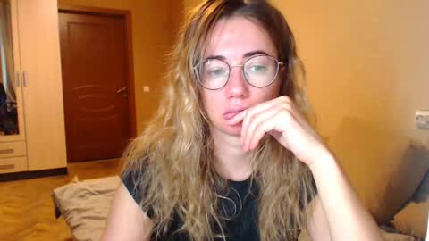 Maya online show from January 28, 3:36 am