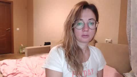 Maya online show from February 12, 3:40 am