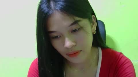 nessa online show from December 17, 4:11 pm