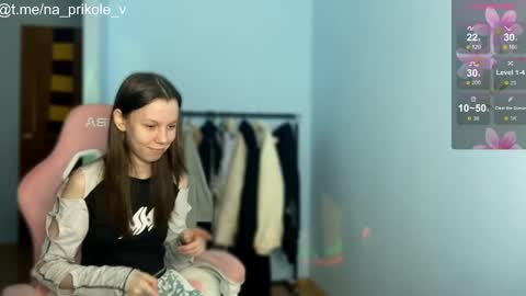 Vanessa and Julia  online show from October 6, 8:02 pm