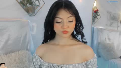 naamah_b online show from September 9, 3:01 pm