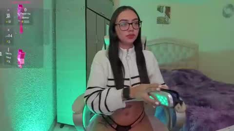 anny online show from March 8, 9:35 am