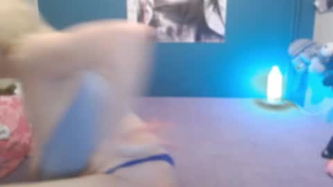 nadinnnea online show from March 14, 5:47 pm