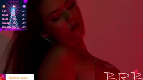 NAHIARA EVANS online show from December 18, 10:36 pm