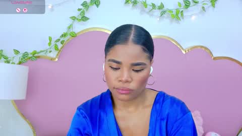 NahiaraReina  online show from November 15, 3:35 pm