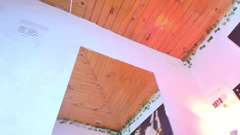 Naia x online show from February 19, 9:24 pm