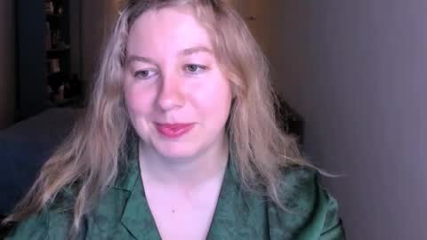 Nancy online show from April 3, 6:39 pm