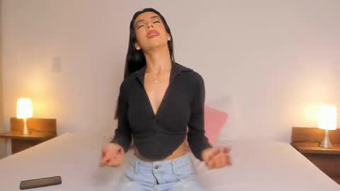 nany_model25 online show from February 21, 1:55 pm