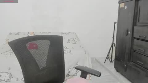  Naoko  online show from June 2, 1:17 am
