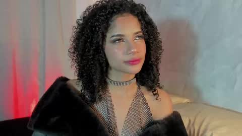 naomidawson online show from February 14, 2:28 am