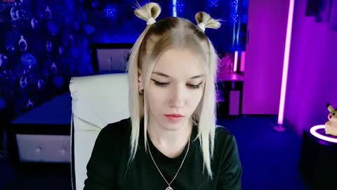 naomihita online show from February 23, 11:31 am