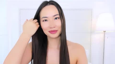 Naomi online show from March 14, 9:32 am