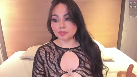 Naomy  online show from March 12, 9:56 pm