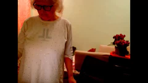 natali online show from April 3, 8:34 am