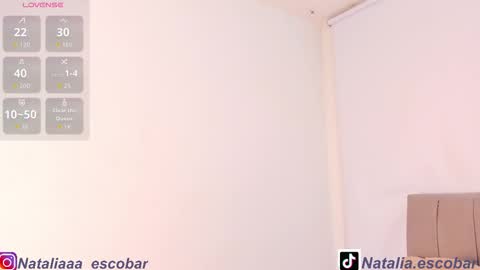 nataliaa___ online show from March 23, 2:40 am