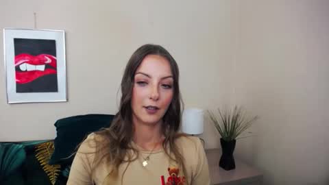 NatalieSexy online show from May 19, 6:09 am