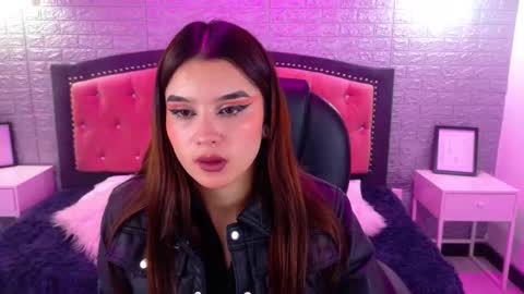 natalie  online show from September 13, 3:14 am