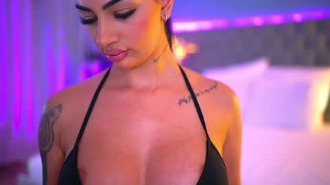 nataliedelices online show from April 13, 5:58 pm