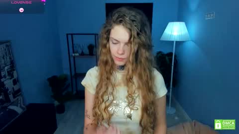 Natalie online show from December 15, 5:23 am